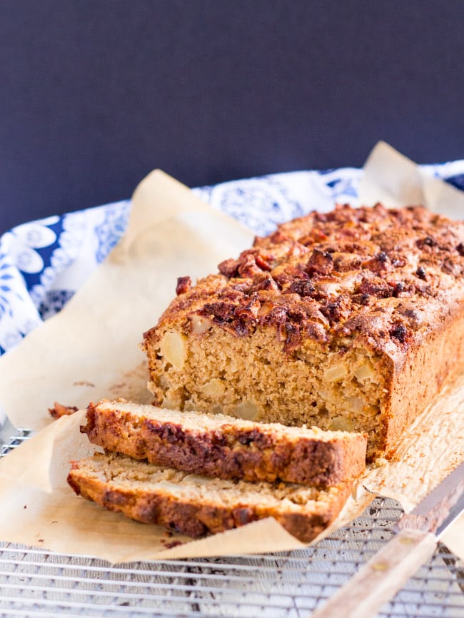 This Apple & Ginger Wholemeal Loaf Cake makes great use of seasonal apples. It is lovely and moist, and is good for dessert with cream.