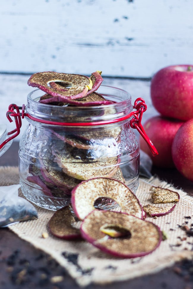 Chai Spiced Apple Chips. Sugar free yet full of flavour, these are perfect for a healthy snack on the run.