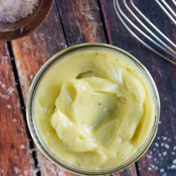 How to Make Lacto-Fermented (Cultured) Mayonnaise | thecookspyjamas.com