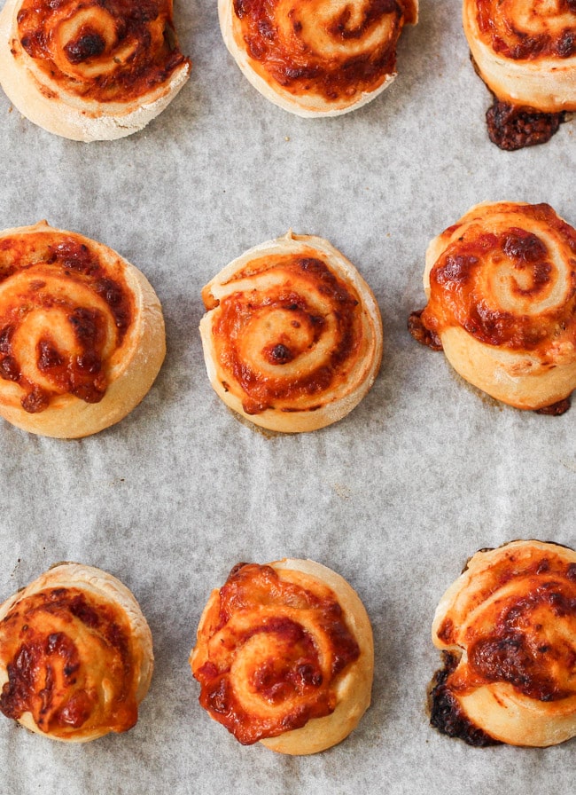 Margherita Pizza Scrolls. Easily frozen, and perfect for the lunchbox or kids parties. 
