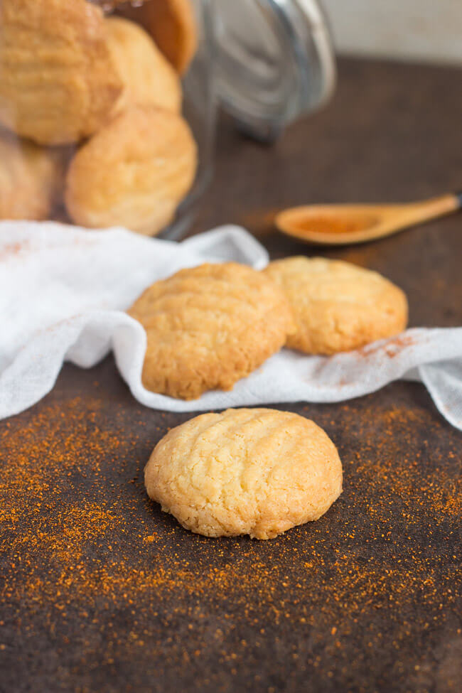 Nana's Spicy Cheese Shortbread Biscuits. Whip up this easy shortbread biscuit recipe in under 30 minutes. Great as a quick snack.