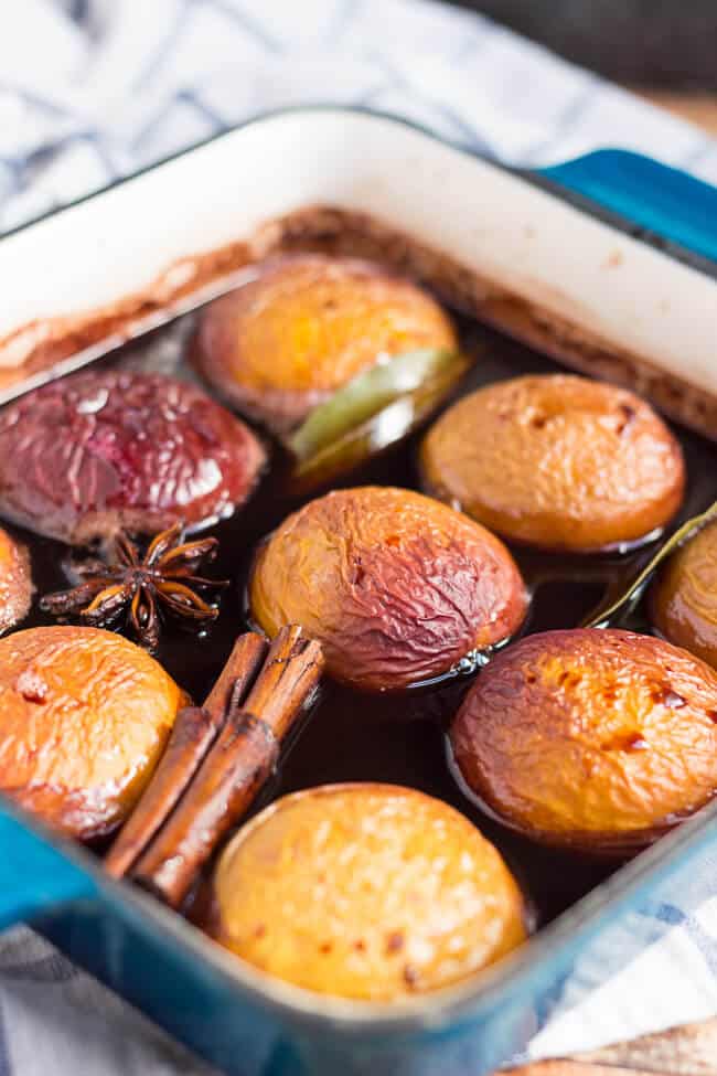 Roasted nectarines in red wine