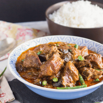 Slow Cooker Thai Red Beef Curry. This recipe is easy to make, and freezes brilliantly.