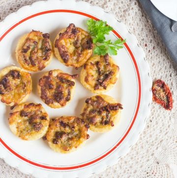 Sundried Tomato & Pesto Mini Quiches. With a batch of these Mini Quiches in the freezer you will be ready for any occasion.